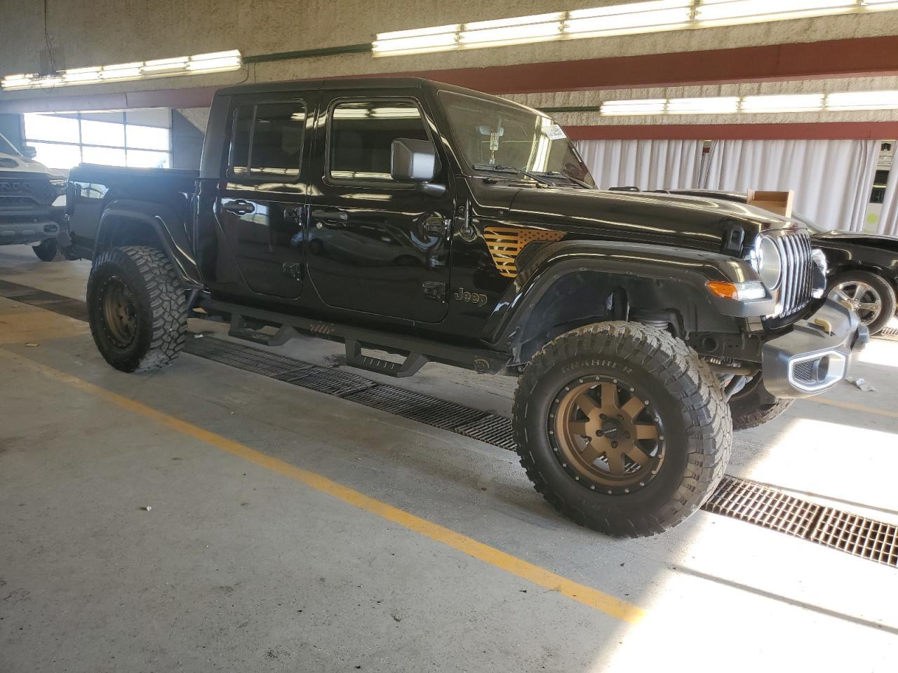 2021 JEEP Gladiator