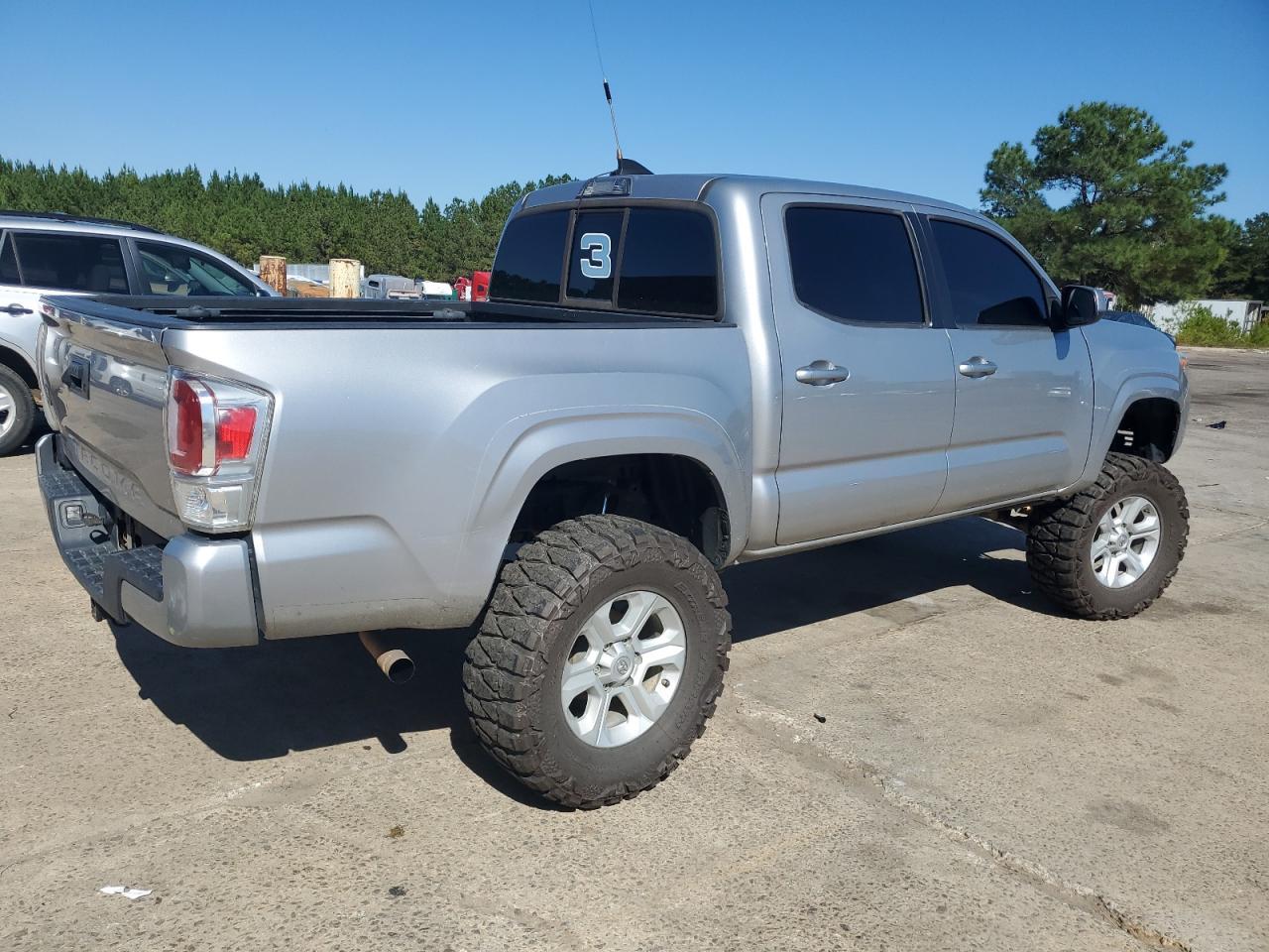 2016 TOYOTA TACOMA