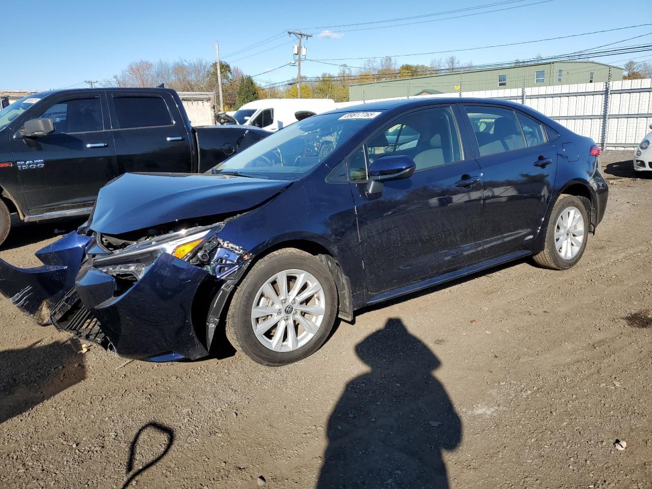 2025 TOYOTA COROLLA