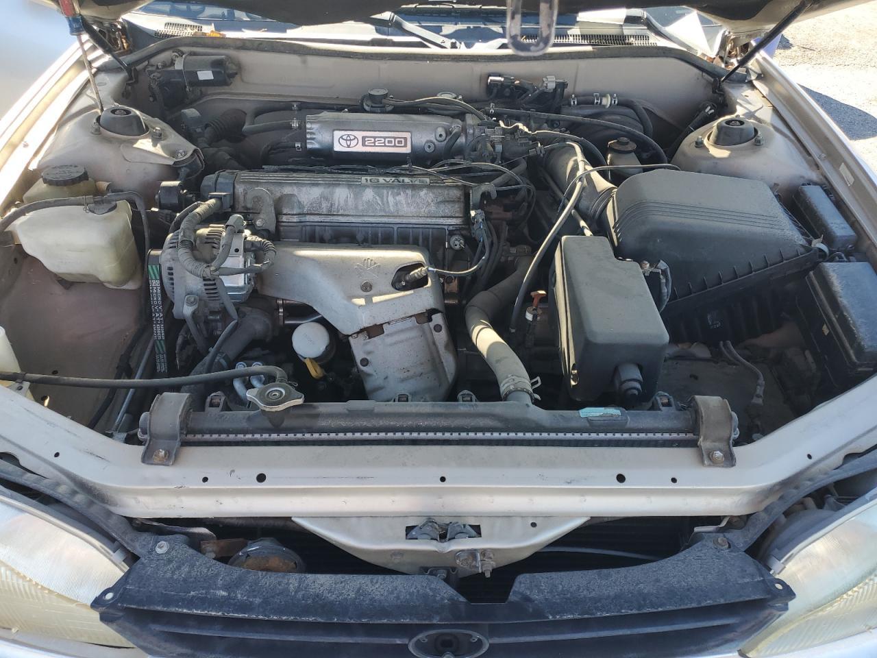 1996 TOYOTA CAMRY