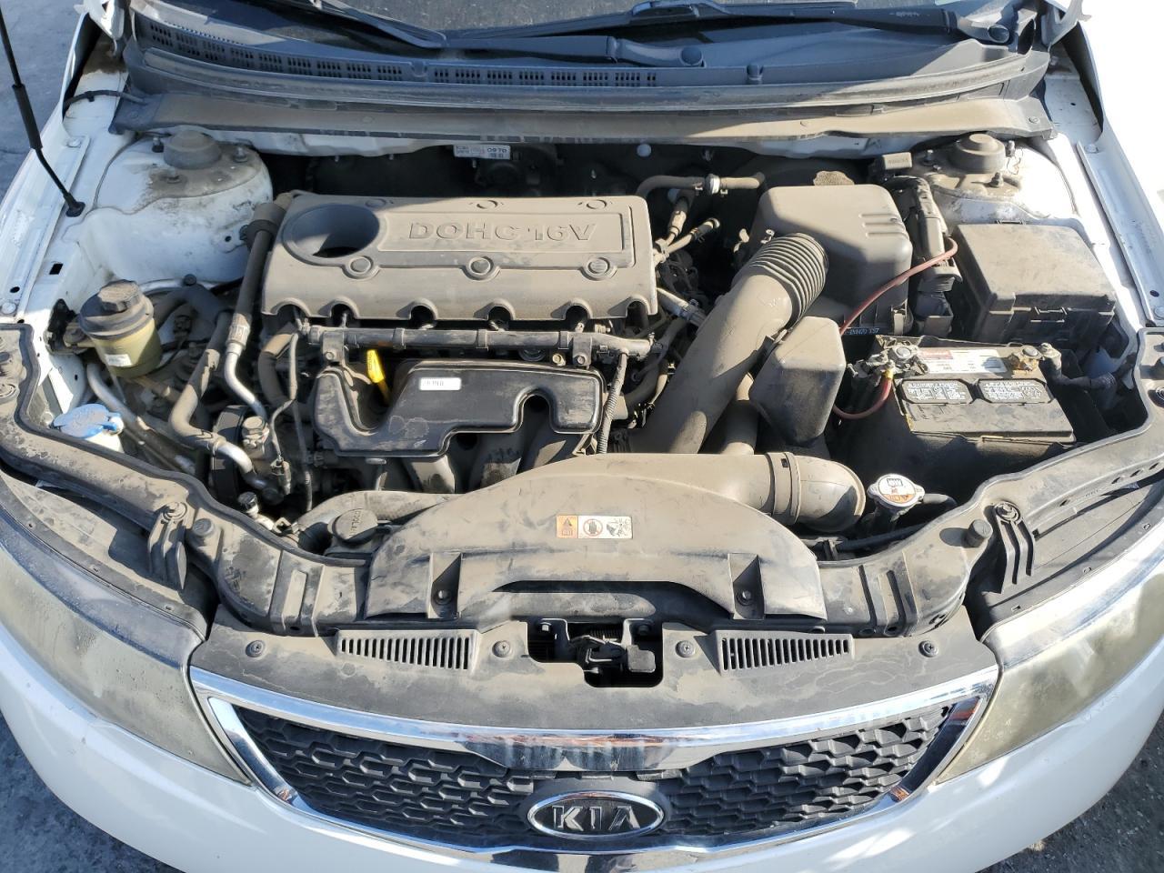 2013 KIA FORTE
