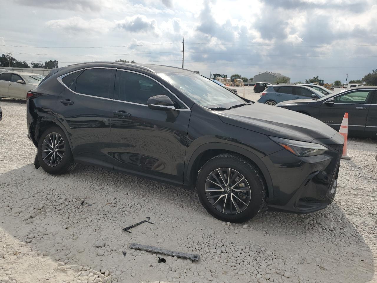 2022 LEXUS Nx