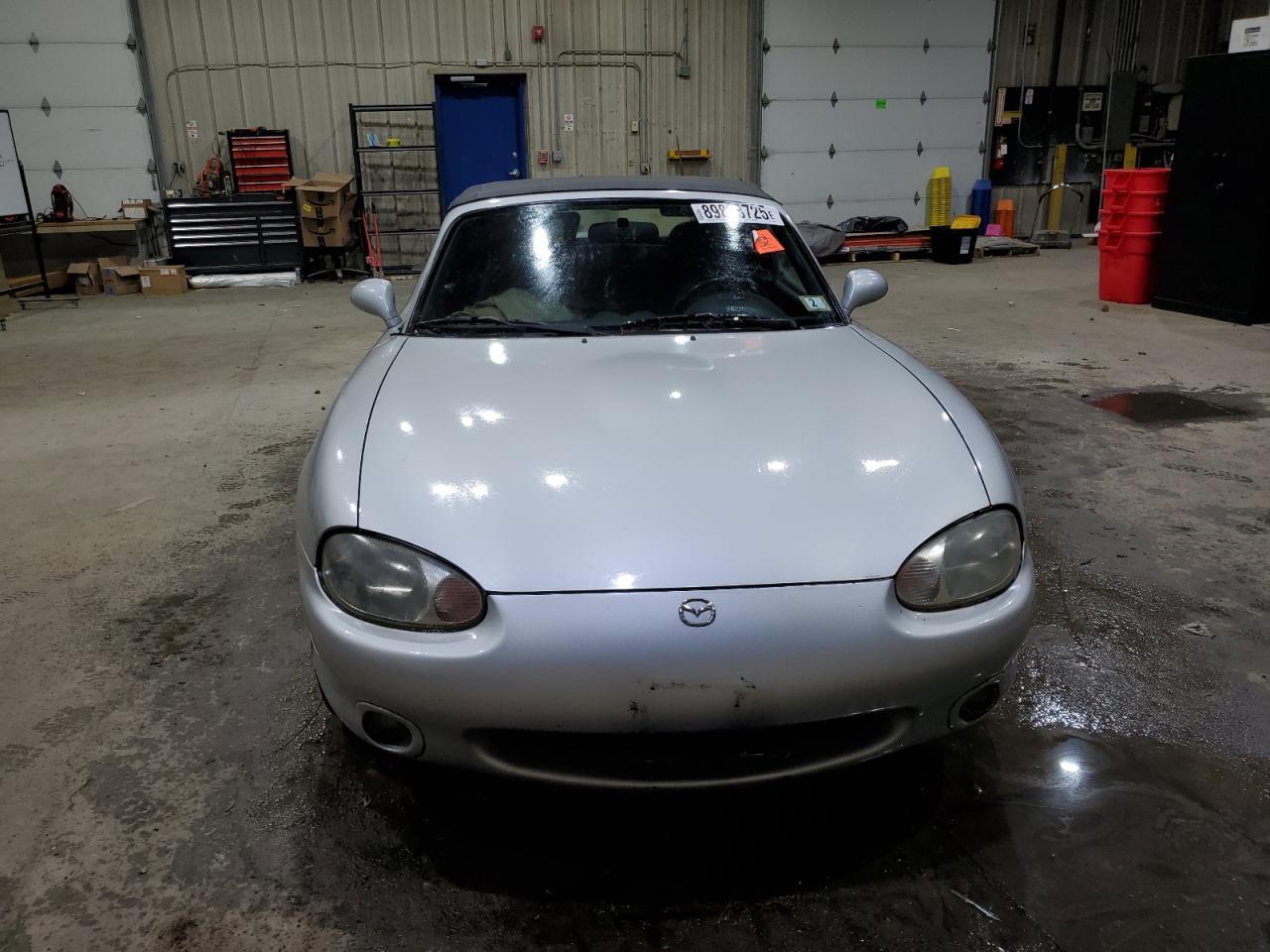 2000 MAZDA MX-5 Miata