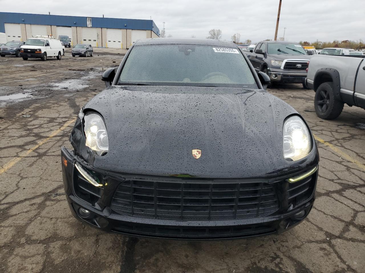 2017 PORSCHE Macan