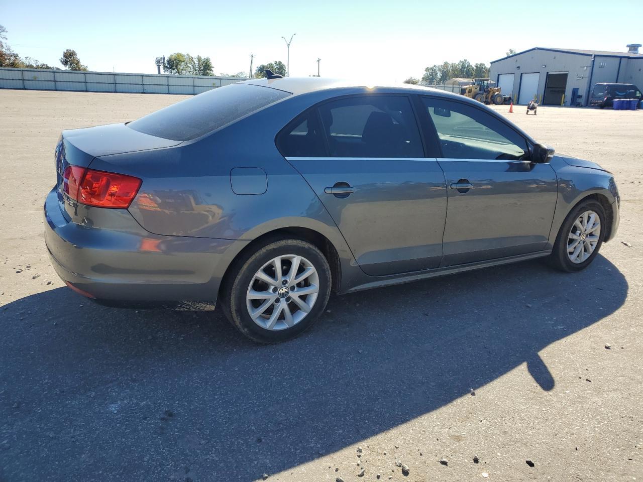 2013 VOLKSWAGEN JETTA