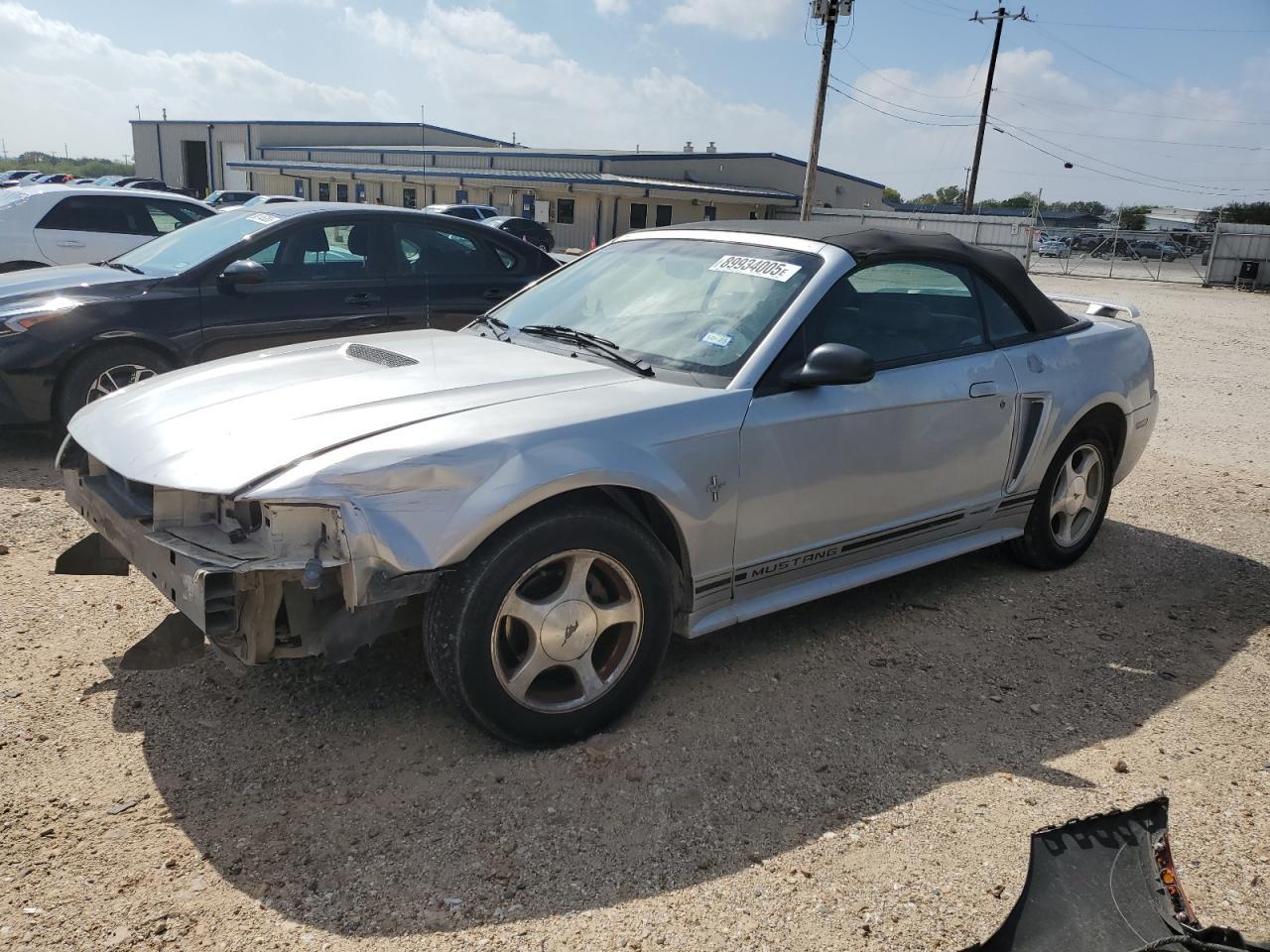 2001 FORD MUSTANG