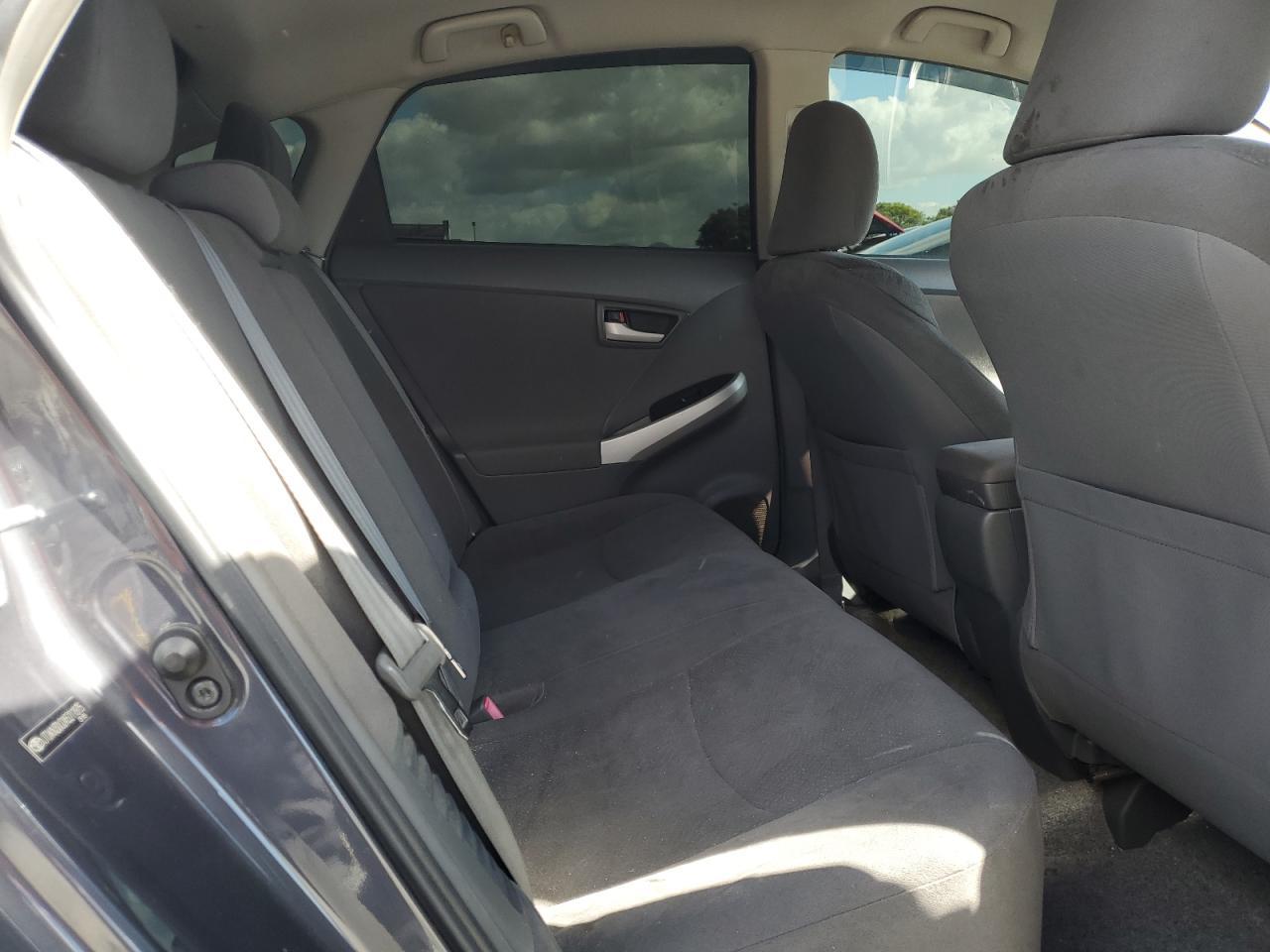 2010 TOYOTA PRIUS