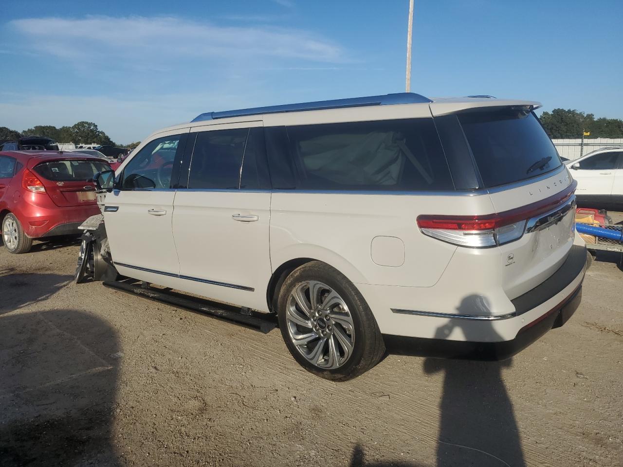2023 LINCOLN Navigator