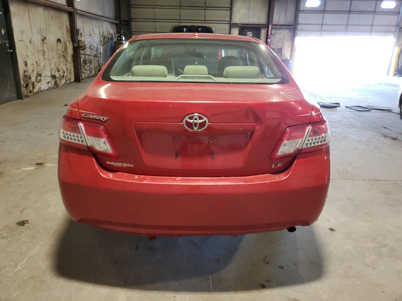 2010 TOYOTA CAMRY