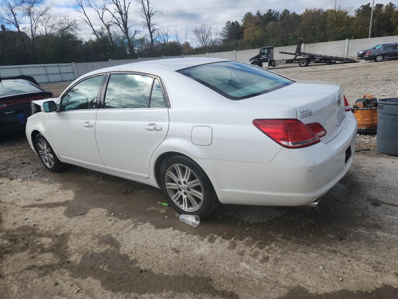 2007 TOYOTA Avalon