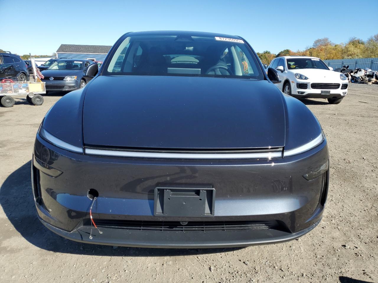 2026 TESLA MODEL Y