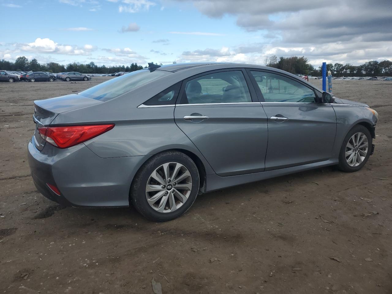 2014 HYUNDAI SONATA