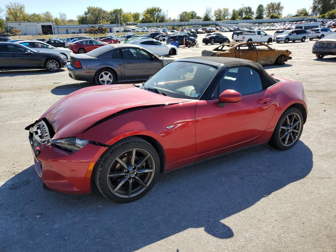 2017 MAZDA MX-5 Miata