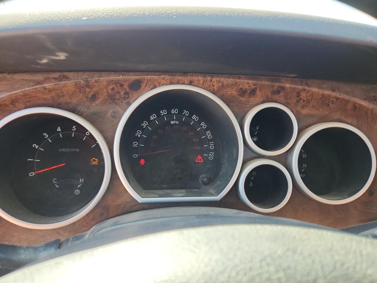 2011 TOYOTA TUNDRA