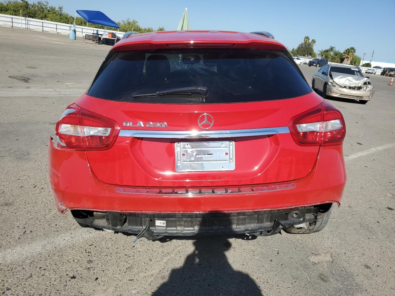 2016 MERCEDES-BENZ GLA-Class