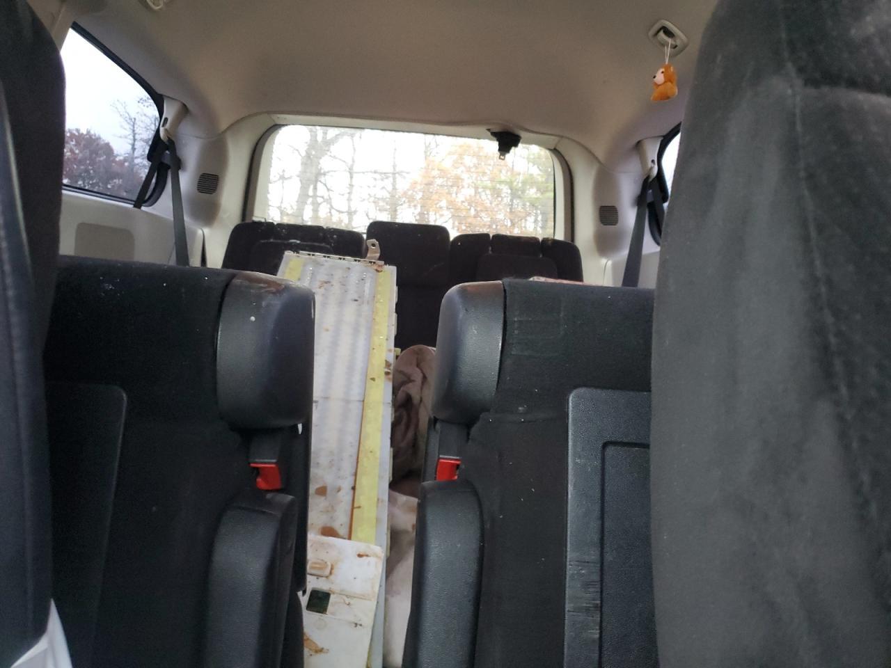 2012 DODGE GRAND CARAVAN