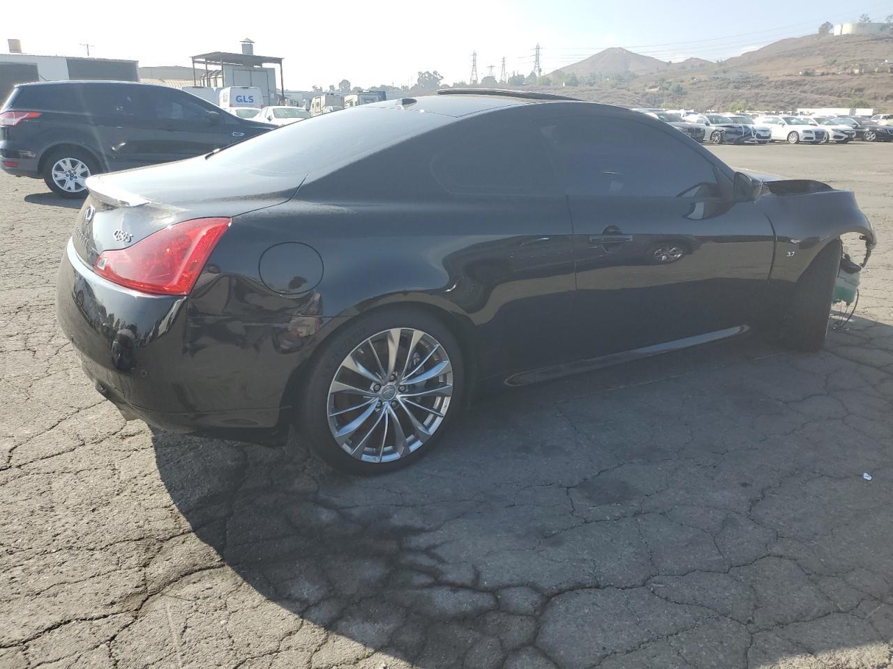 2014 INFINITI Q60
