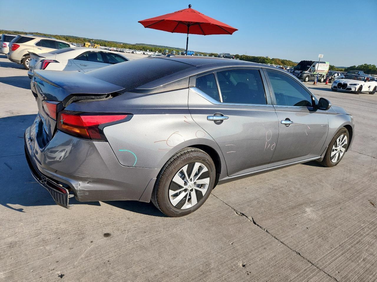 2019 NISSAN ALTIMA