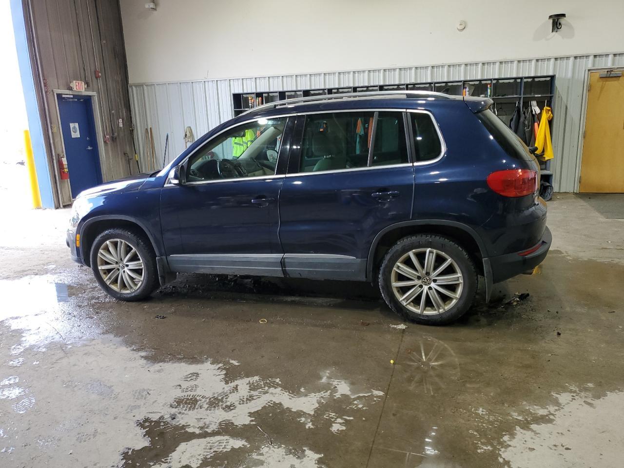 2015 VOLKSWAGEN TIGUAN