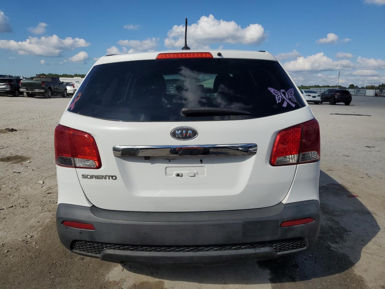 2011 KIA SORENTO
