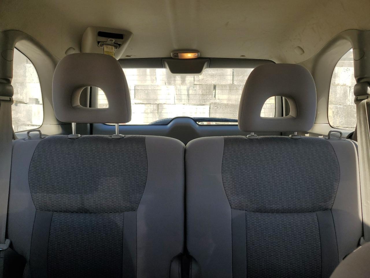 2004 TOYOTA RAV4