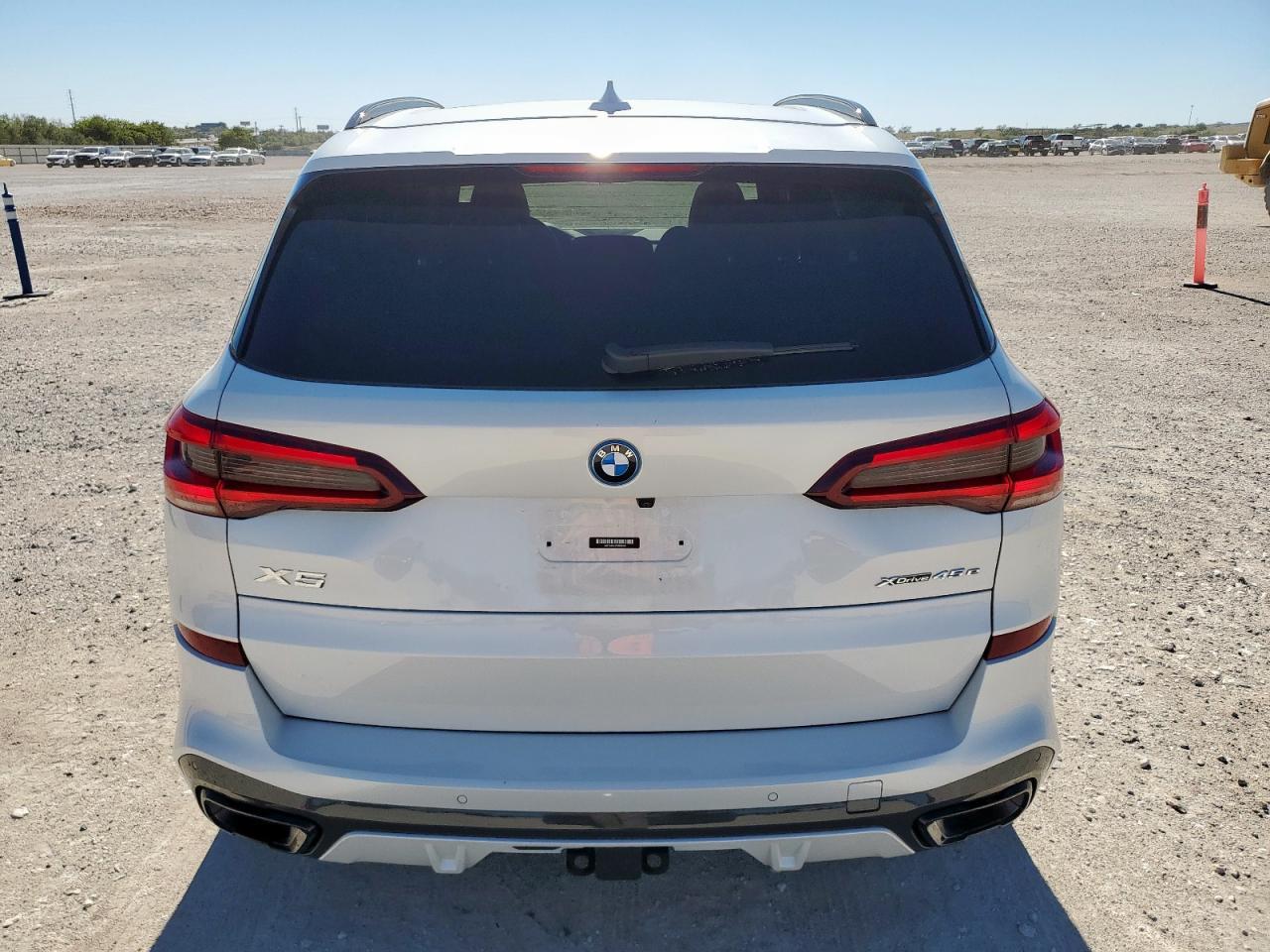 2023 BMW X5