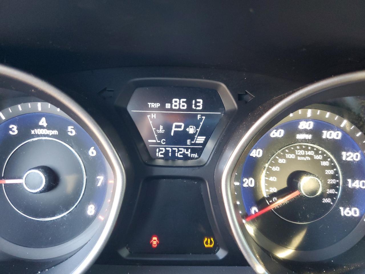2016 HYUNDAI ELANTRA