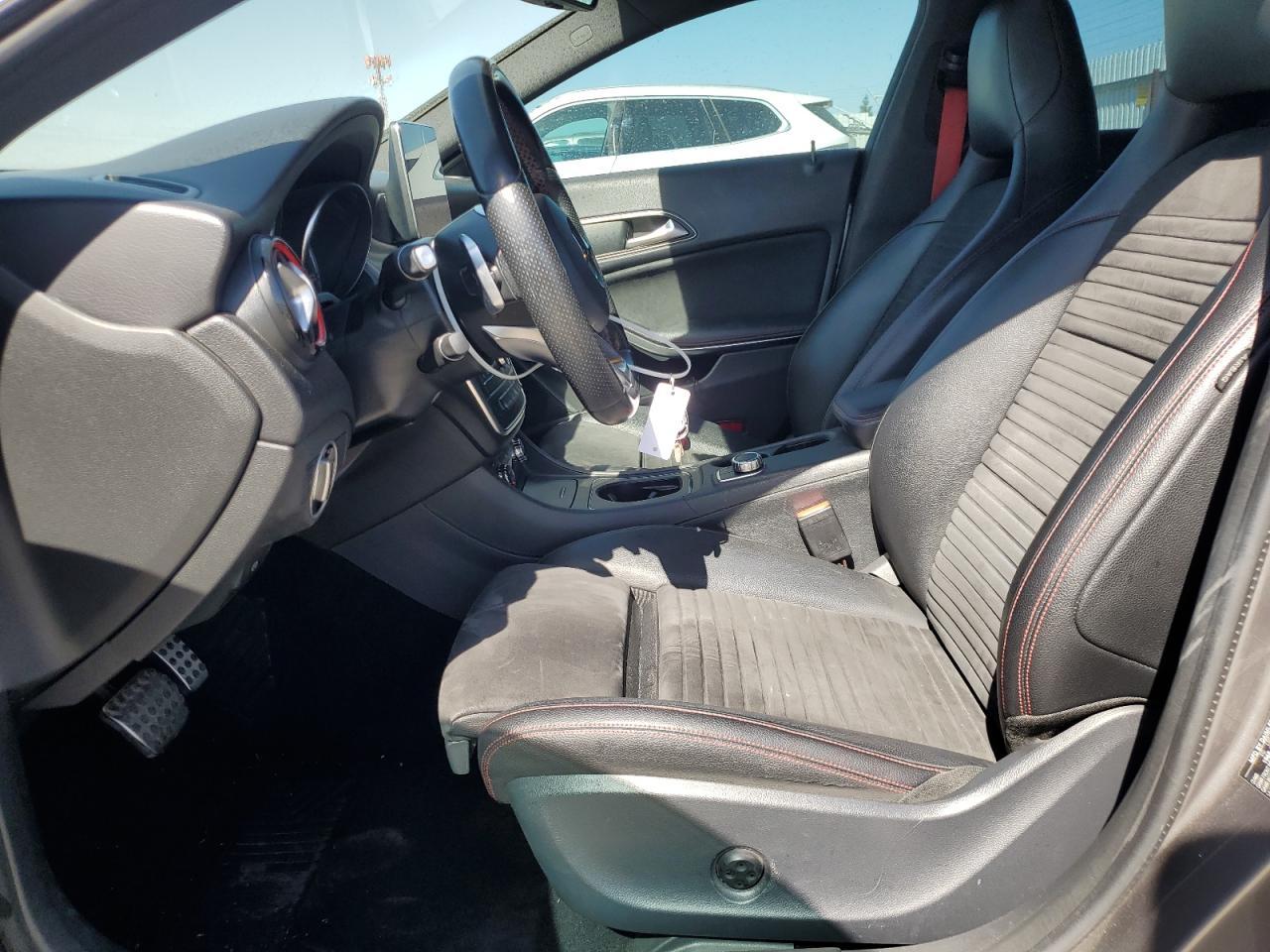 2016 MERCEDES-BENZ CLA-Class