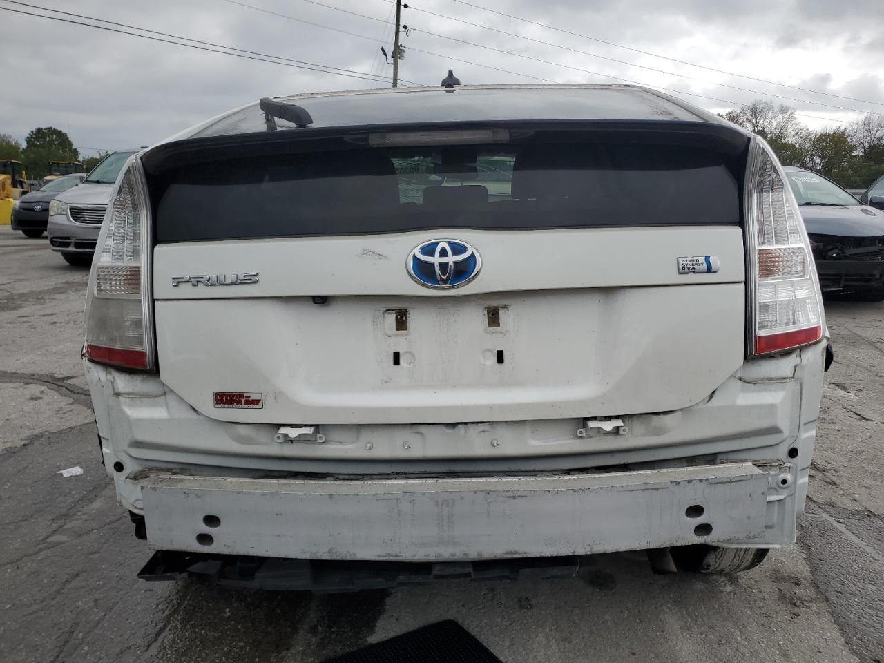 2011 TOYOTA PRIUS