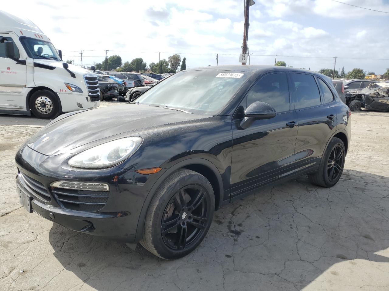 2012 PORSCHE CAYENNE