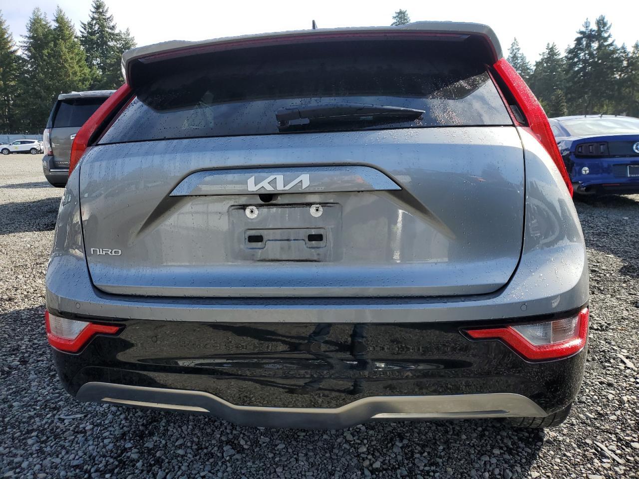 2023 KIA Niro