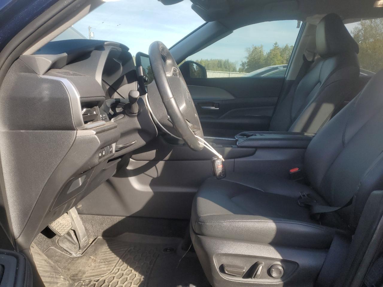2024 TOYOTA HIGHLANDER