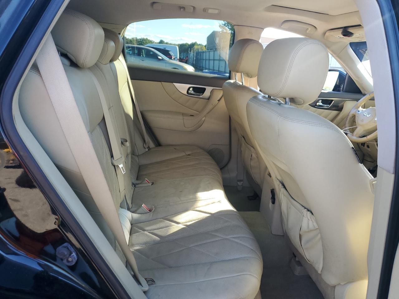 2009 INFINITI FX35