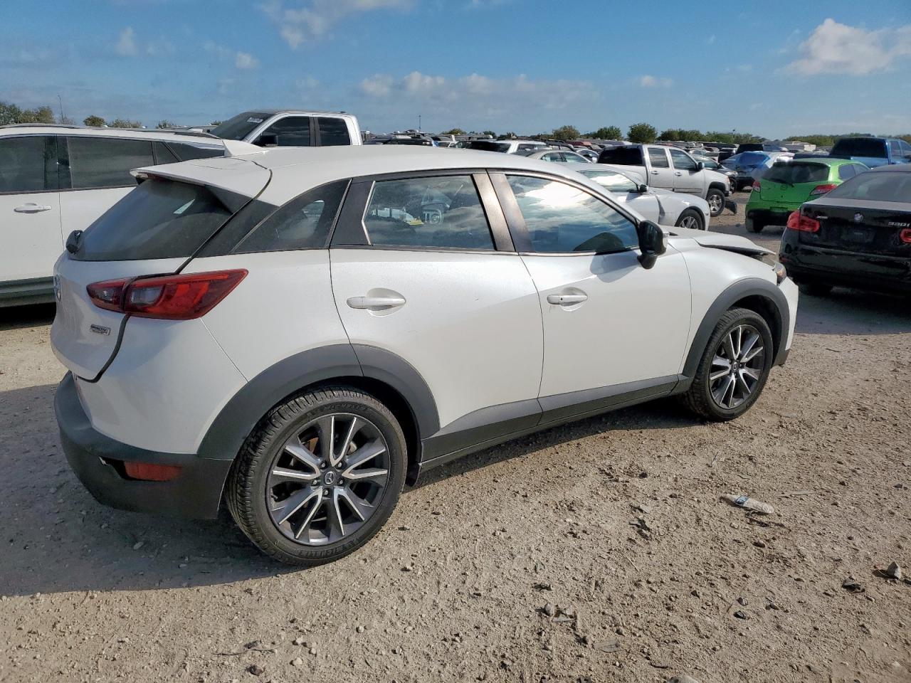 2018 MAZDA CX-3