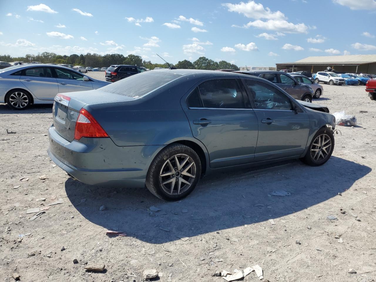 2011 FORD FUSION