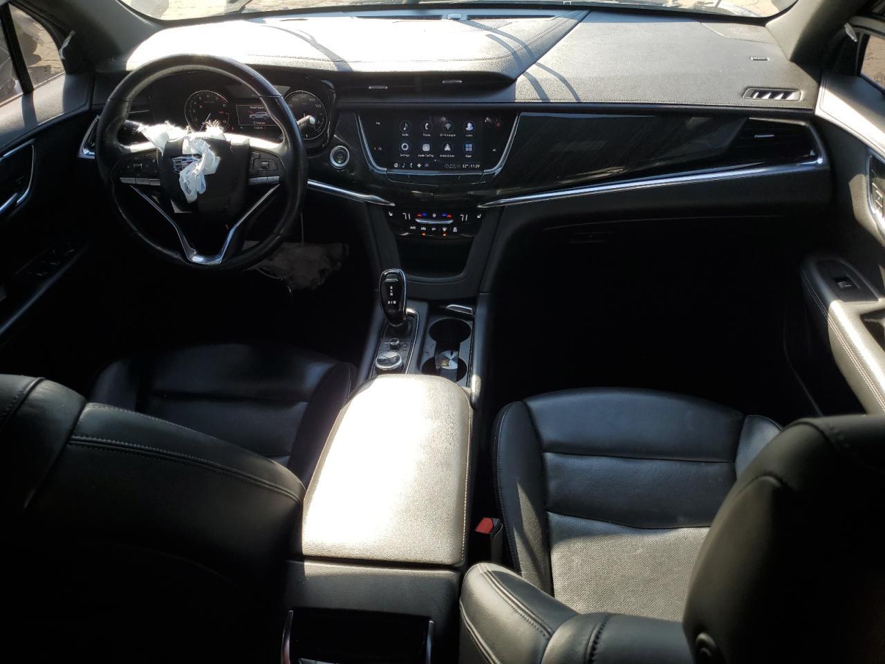 2021 CADILLAC XT6