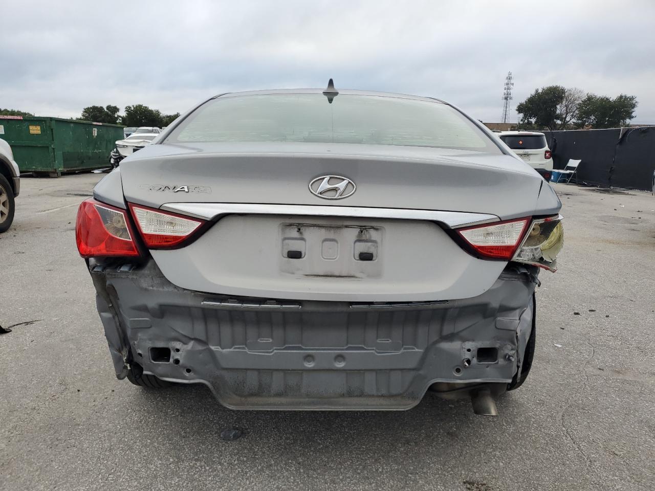 2011 HYUNDAI SONATA