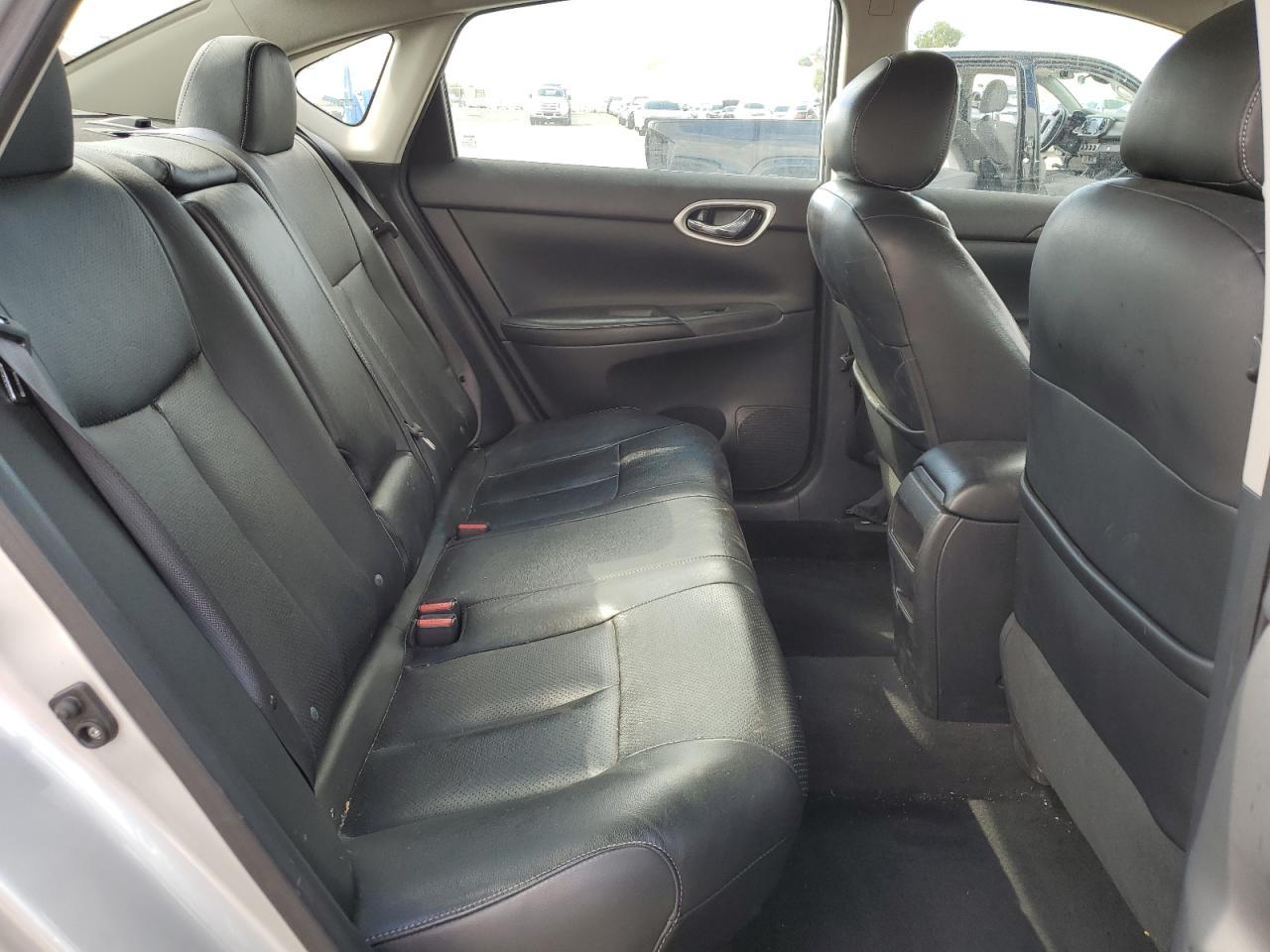 2015 NISSAN SENTRA