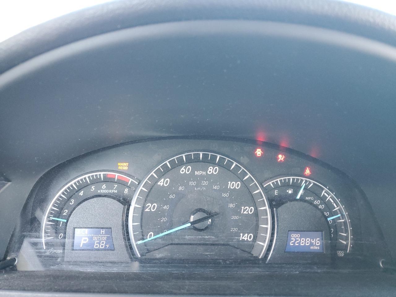 2012 TOYOTA CAMRY