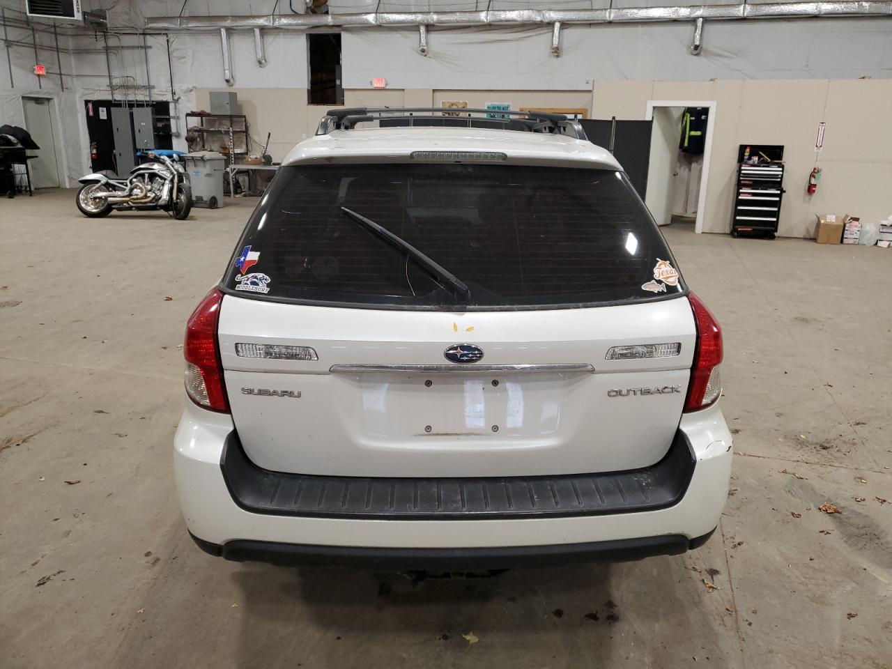 2009 SUBARU Outback