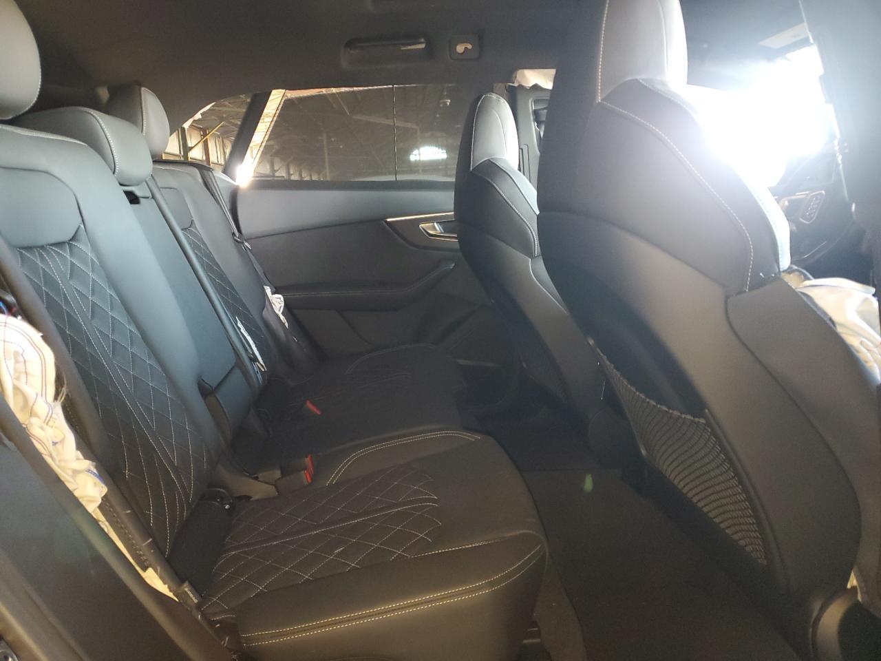 2024 AUDI SQ8