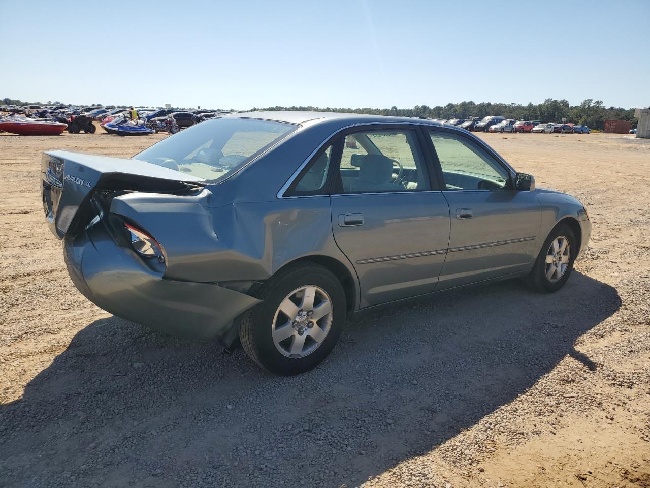 2001 TOYOTA Avalon