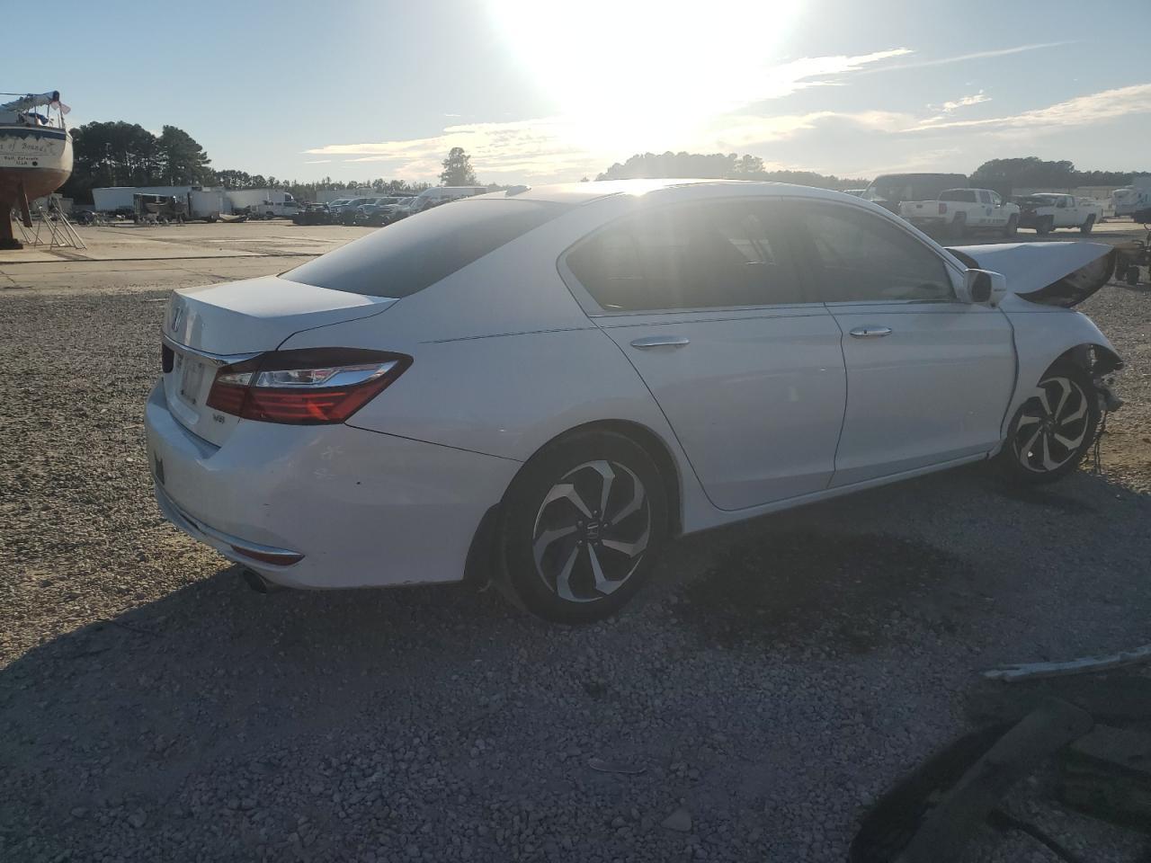 2017 HONDA ACCORD