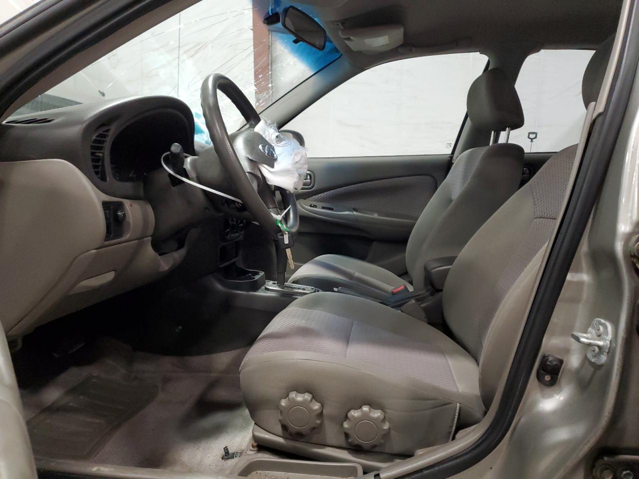 2004 NISSAN SENTRA