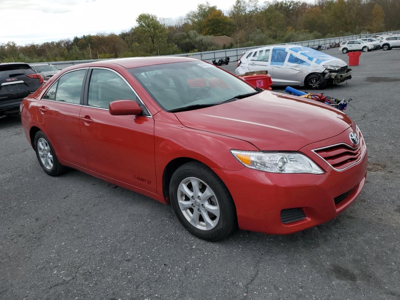 2011 TOYOTA CAMRY