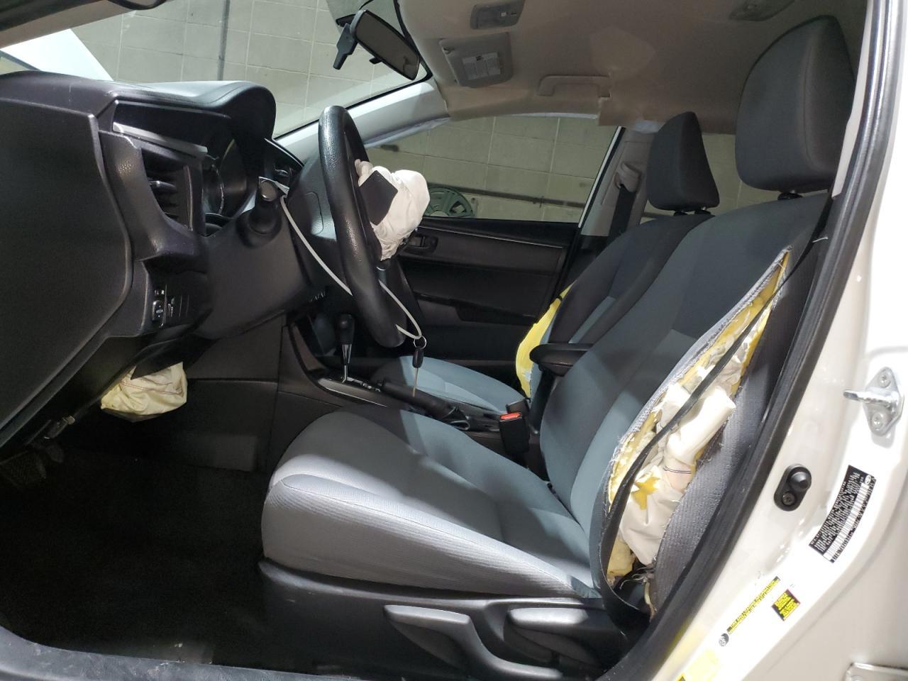 2016 TOYOTA COROLLA
