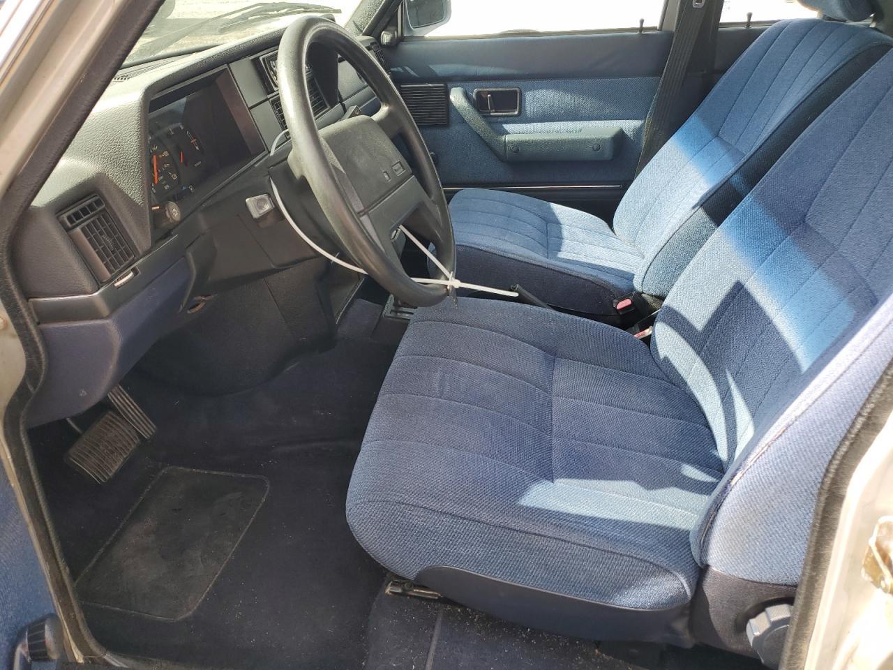 1989 VOLVO 244