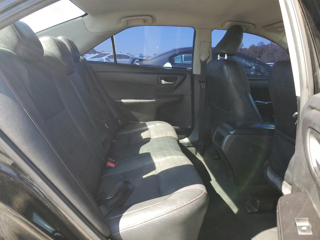 2017 TOYOTA CAMRY