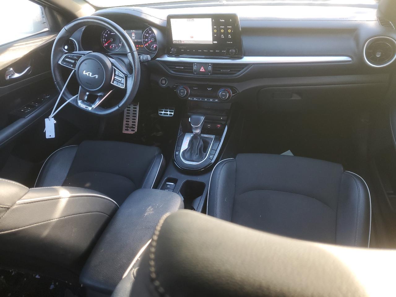 2023 KIA FORTE