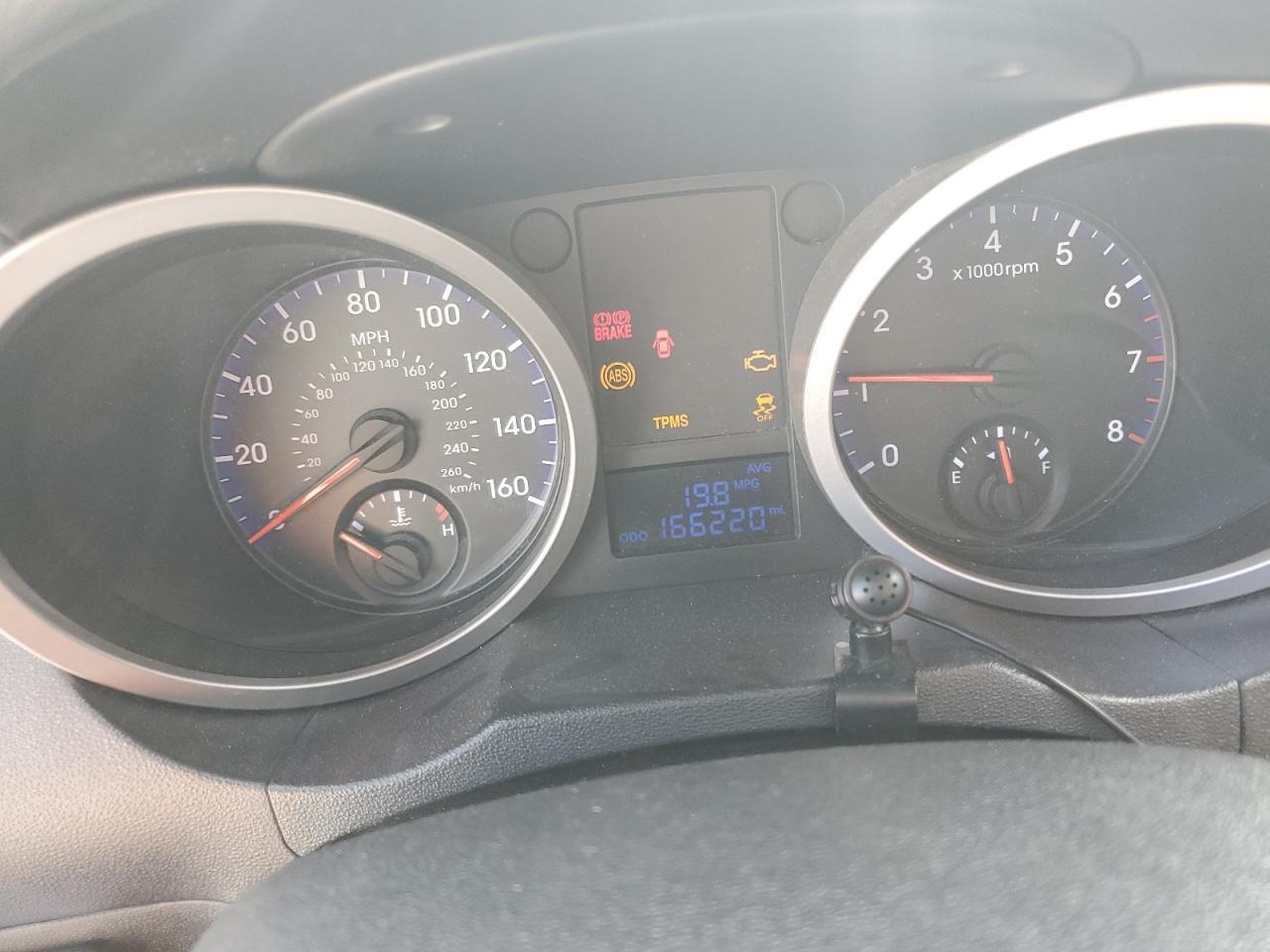 2010 HYUNDAI GENESIS